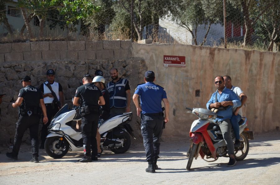Kırıkhanda “narko alan” uygulamasında aranan 8 kişi yakalandı