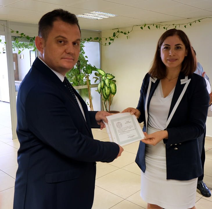 G&uuml;rbulak G&uuml;mr&uuml;k M&uuml;d&uuml;rl&uuml;ğ&uuml;ne atanan Melahat &Ouml;zdemir g&ouml;revini &Ouml;mer Kuru’ya devir etti