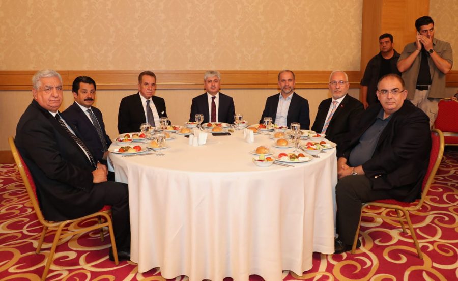 BİRLİKTE DAHA G&Uuml;&Ccedil;L&Uuml;Y&Uuml;Z!