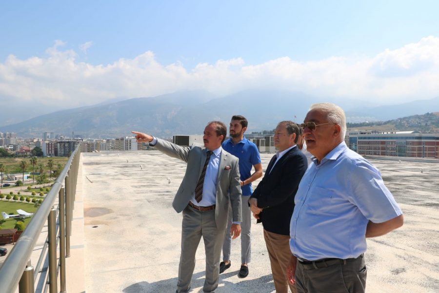 Rekt&ouml;r depci, Mustafa Baştuğ&rsquo;u misafir etti