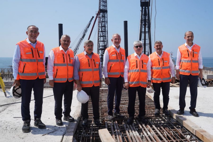 TOSYALI HOLDİNG&rsquo;İN DEV YATIRIMI HIZLA İLERLİYOR!