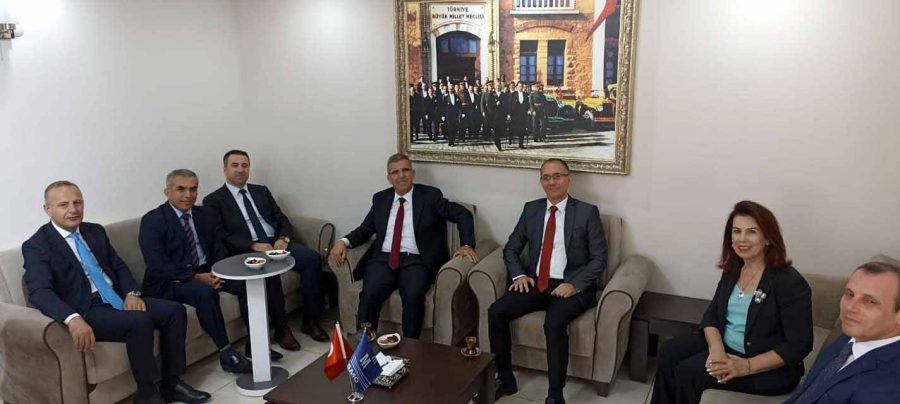 Hatay Vergi Dairesi Başkanı Cemil Müsevitoğlu Muhasebeciler Odasını Ziyaret Etti