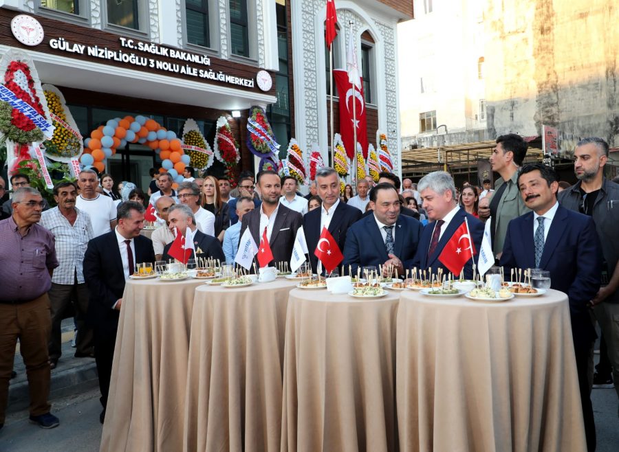 ALKIŞLAR G&Uuml;LAY NİZİPLİOĞLU AİLE SAĞLIĞI MERKEZİ&rsquo;Nİ İSKENDERUN’A KAZANDIRAN HAYIRSEVER İŞADAMI YAŞAR NİZİPLİOĞLU’NA…