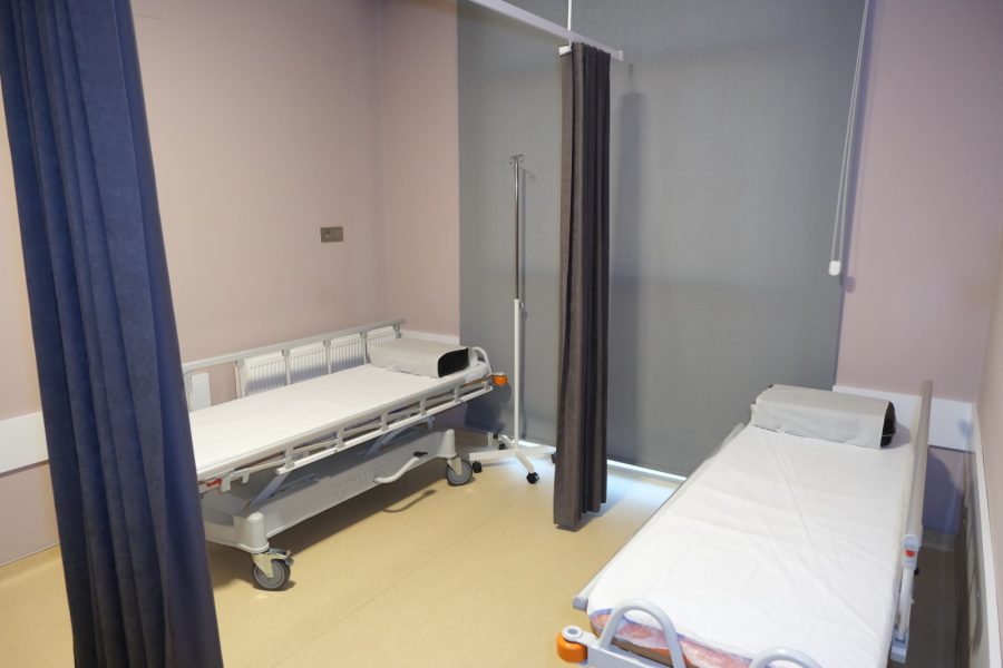 ÖZEL HASTANEDEN AYRILAN PROF.DR. ŞERİF YILMAZ, ENDOSKOPİ VE KOLONOSKOPİ UYGULAMALARINI TAM DONANIMLI MUAYENEHANESİNDE SÜRDÜRÜYOR