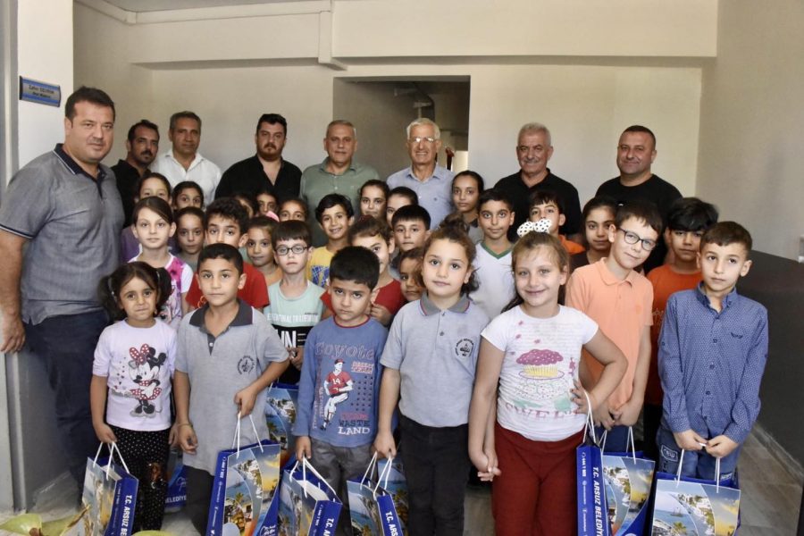 ARSUZ BELEDİYESİ&rsquo;NDEN EĞİTİME DESTEK!