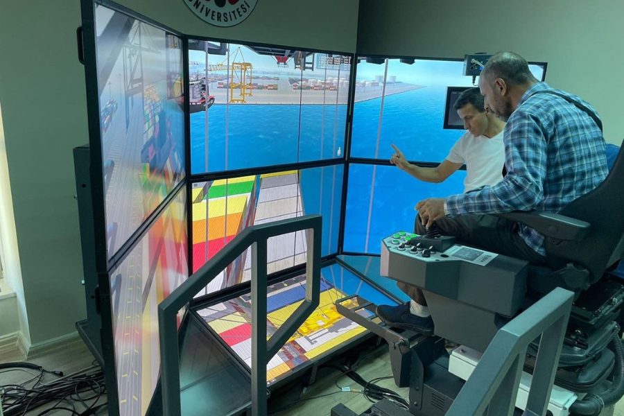 İSTE&rsquo;DE PRATİK SİM&Uuml;LAT&Ouml;R VİN&Ccedil; EĞİTİMİ