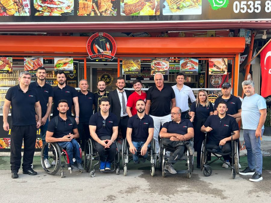 TOSTÇU HABİP İSKENDERUN ENGELLİLER SPOR KULÜBÜ&#8217;NÜN BAŞARILI SPORCULARINI AĞIRLADI