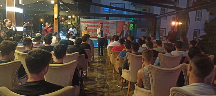 Sarıg&uuml;l İskenderun’da!