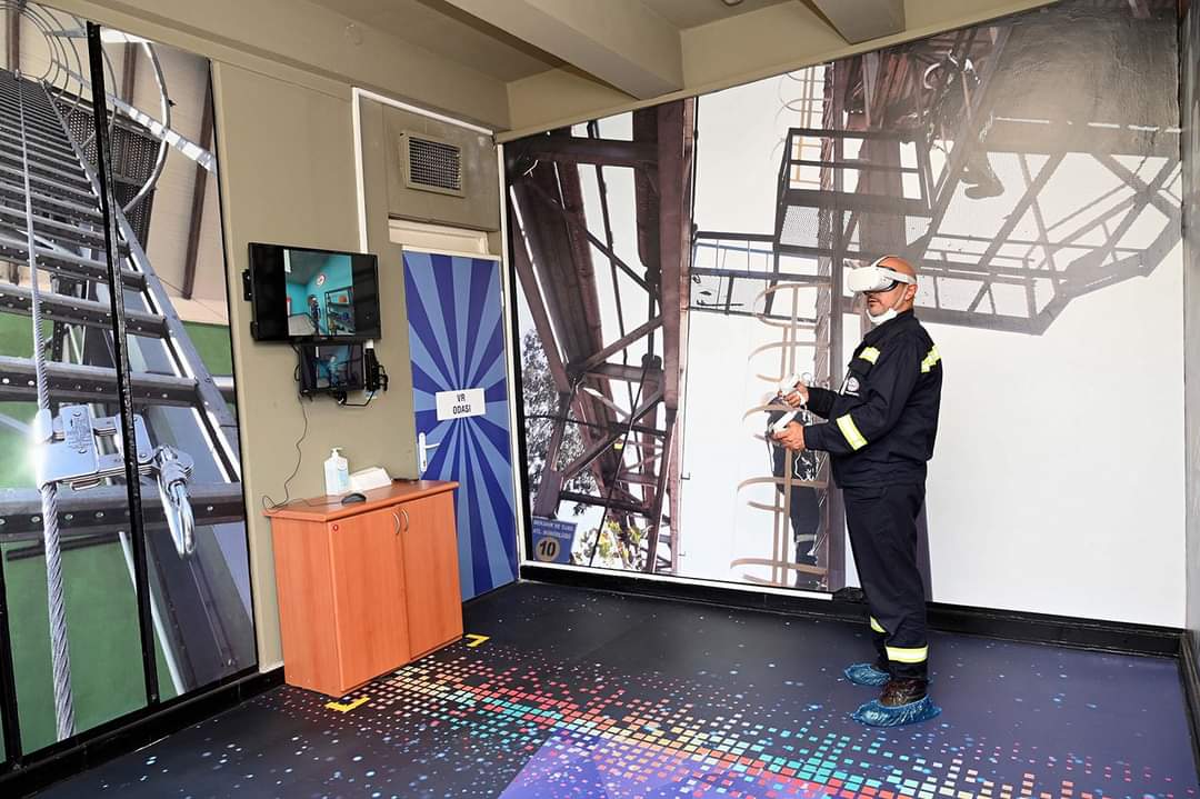 İSDEMİR 52 YAŞINDA