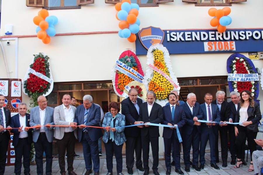 İSKENDERUN SPOR B&Uuml;T&Uuml;NLEŞTİRDİ