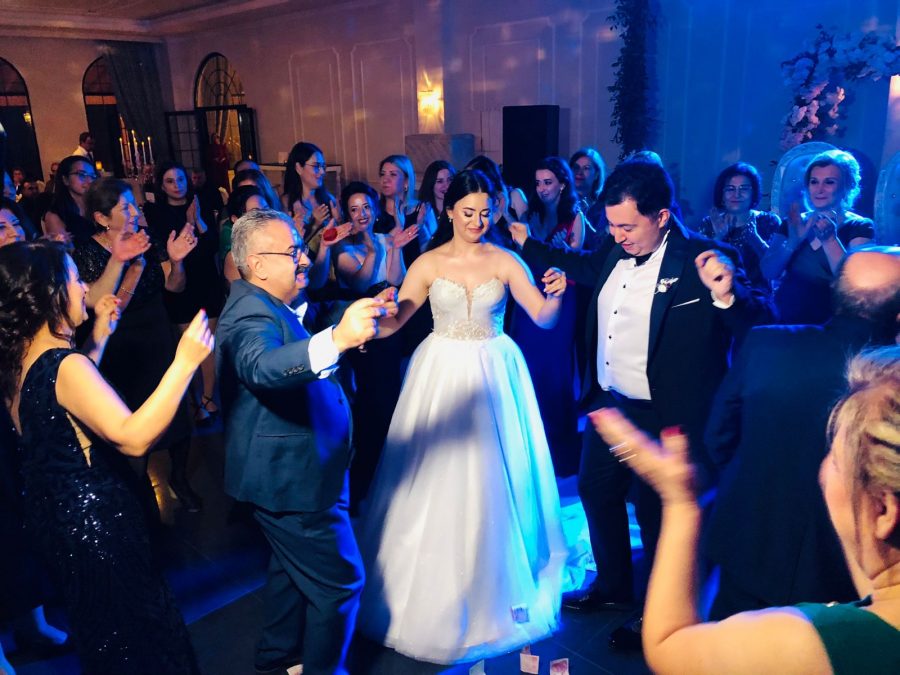 Gen&ccedil; &Ccedil;iftler; Eroğlu ve Elden Ailesine Hayat ve Uğur getirdi!