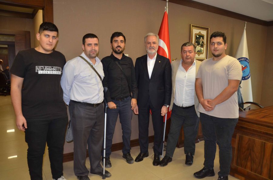 Engelsiz D&uuml;nya Federasyonu Y&ouml;netiminden İTSO Başkanı Yılmaz&rsquo;a Hayırlı Olsun Ziyareti