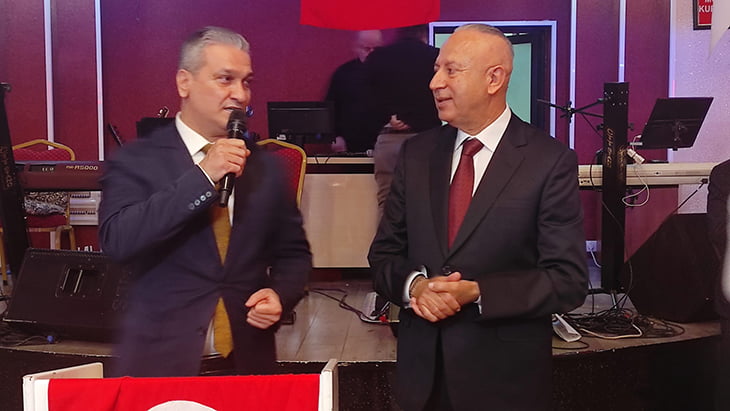 ECZANE TEKNİSYENLERİNDEN MUHTEŞEM DAYANIŞMA GECESİ