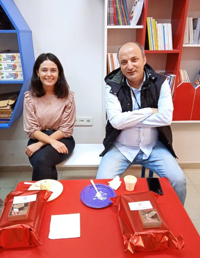 BELEN GAZİ ABDURRAHMAN PAŞA İLKOKULU&#8217;NDA ÖĞRETMENLER GÜNÜ&#8217;NE RENKLİ KUTLAMA