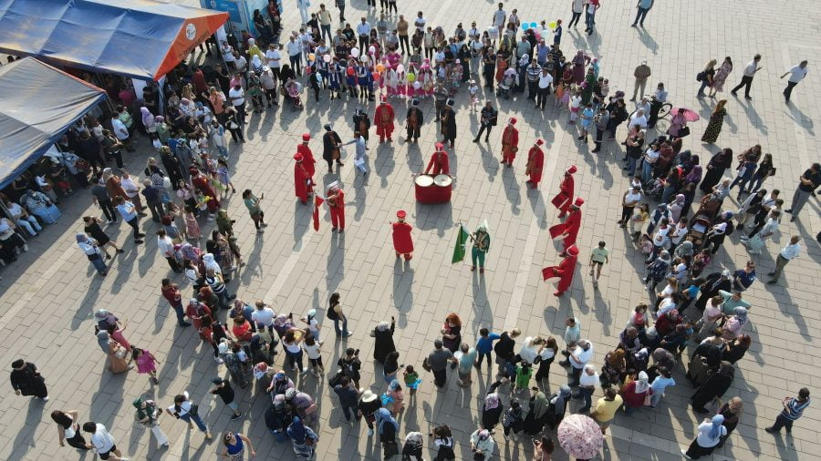 İSKENDERUN HALK EĞİTİM MERKEZİ BAŞARILI PROJELERE İMZA ATIYOR