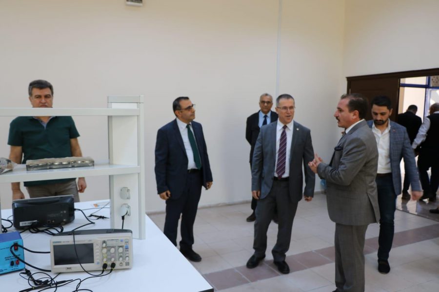 HATBORU EĞİTİME DESTEĞİNİ S&Uuml;RD&Uuml;R&Uuml;YOR