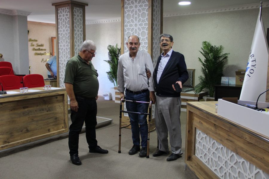 D&Ouml;RTYOL BELEDİYE MECLİSİ 2021 YILI 10. MECLİS BİRLEŞİMİNİ YAPTI ESKİ HAL İ&Ccedil;ERİSİNDEKİ KAMU YARARI ŞERHİNİN KALDIRILMASI TARTIŞMALARA NEDEN OLDU