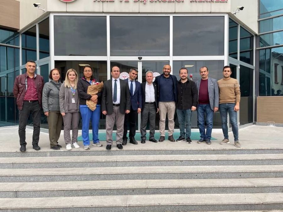 Sağlık-Sen İskenderun Temsilcisi Ferdi Kızıltaş ve Y&ouml;netiminden Diş Hekimleri G&uuml;n&uuml;nde Anlamlı Ziyaret