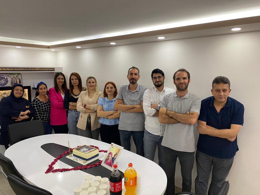 Birey’in Kurucusu Murat Soyak’a Sürpriz Doğum Günü