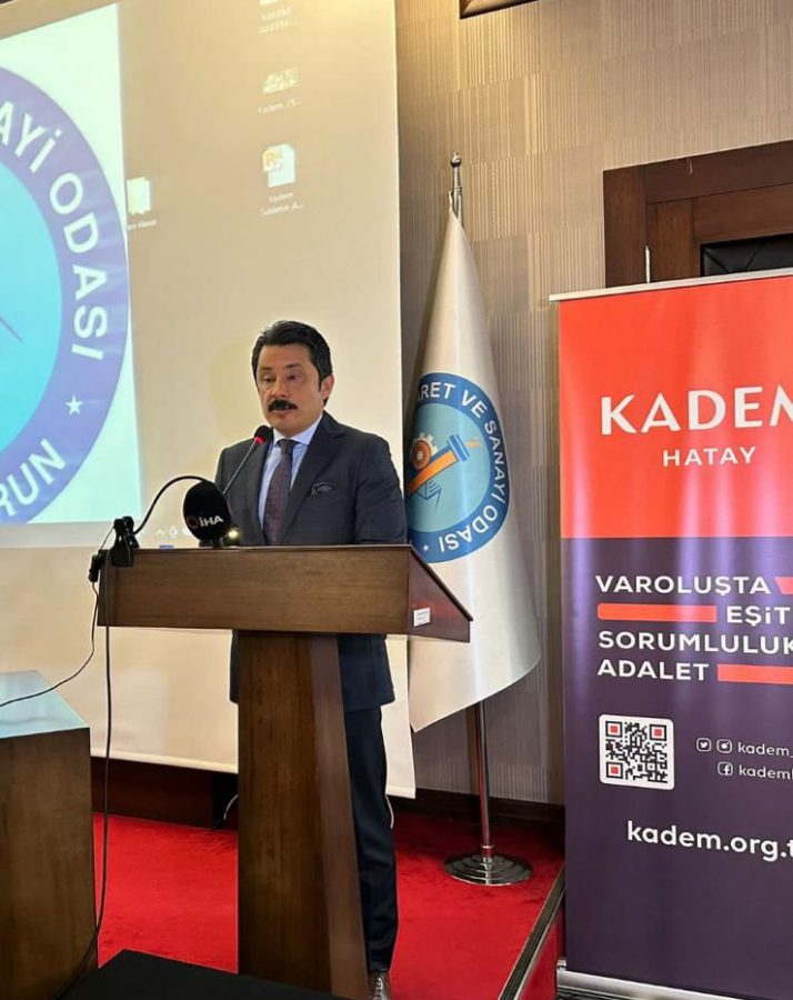 KADEM Hatay Temsilciliği kadına y&ouml;nelik şiddete karşı toplumsal farkındalık oluşturmak i&ccedil;in&rdquo; Israrlı Takip &ldquo;konusunun işlendiği eğitim semineri d&uuml;zenledi.