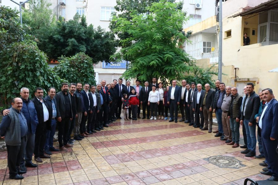 AK PARTİ HEYETİNDEN EĞİTİM BİR SEN’E HAYIRLI OLSUN ZİYARETİ