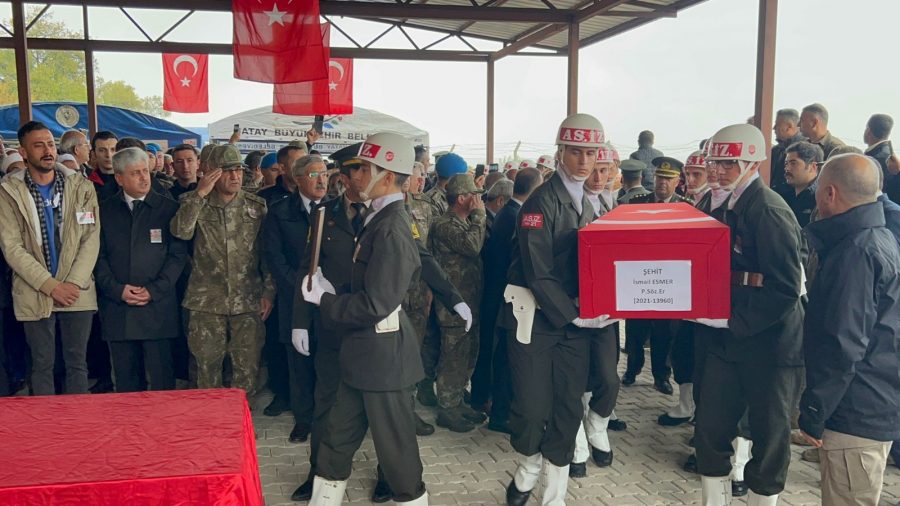 Hataylı şehit son yolculuğuna uğurlandı