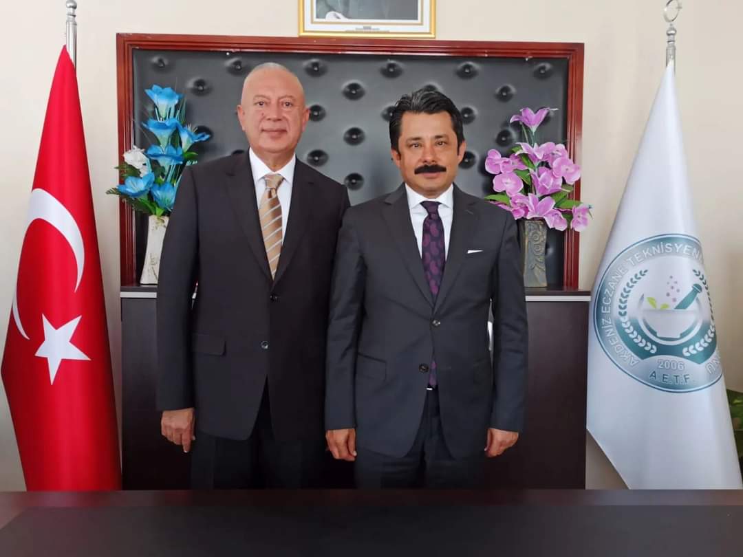 Kaymakamdan Eczane Teknikerlerine Ziyaret