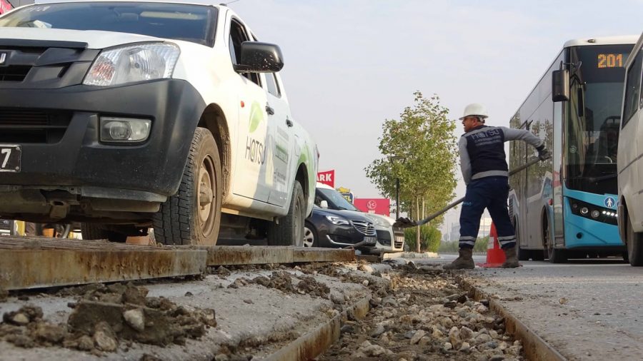 MAZGALLARI TEMİZLİYOR, YOĞUN YAĞIŞLARA KARŞI TEDBİR ALIYORUZ