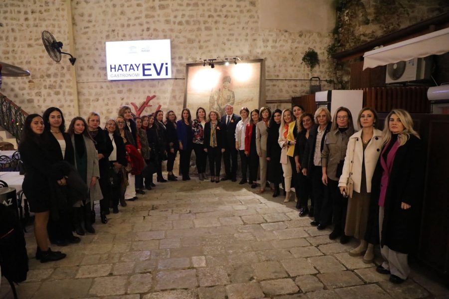 LÜTFÜ SAVAŞ: CUMHURİYETİ YAŞATMAK VE GELECEĞE TAŞIMAK HEPİMİZİN GÖREVİ