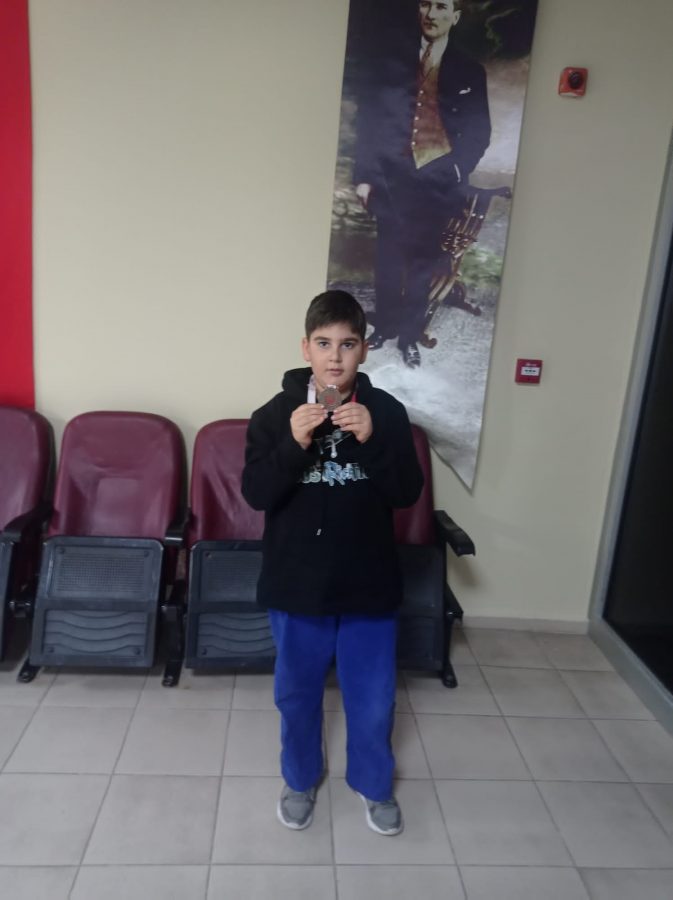 5 Temmuz İlkokulu öğrencileri judo şampiyonasında gururlandırdı