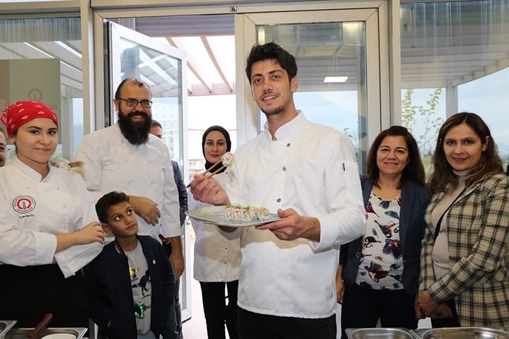 İSTE&rsquo;DE GASTRONOMİ S&Ouml;YLEŞİSİ VE AT&Ouml;LYESİ