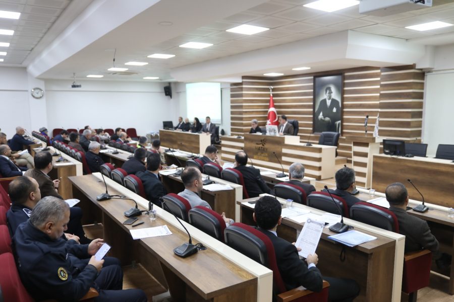 &Ouml;ZEL HALK OTOB&Uuml;SLERİNİN İŞLETME HAKKI UKOME&rsquo;DE G&Ouml;R&Uuml;Ş&Uuml;LD&Uuml;