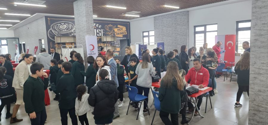 Y&Uuml;KSELİŞ KOLEJİ&rsquo;NDEKİ &lsquo;KAN&rsquo;PANYA ETKİNLİĞİ UMUT OLUYOR!