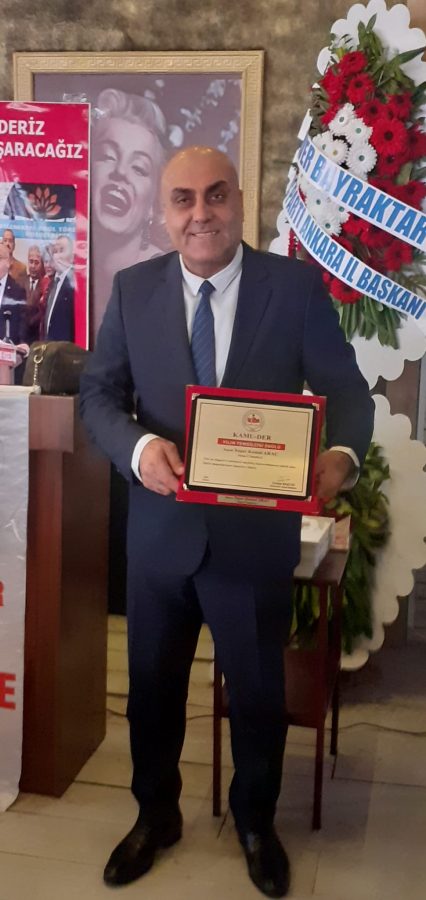 Kamu-Der Genel Merkezi tarafından Yaşar Araç ödüle layık görüldü
