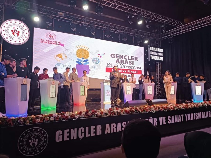 GENÇLER ARASI TÜRKİYE FİNALLERİNDE GENÇLER BİR İKİNCİLİK VE BİR DÖRDÜNCÜLÜK DERECESİYLE DÖNÜYOR