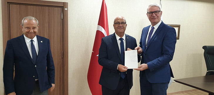 B&Uuml;Y&Uuml;KEL&Ccedil;İLERDEN İMEAK DTO İSKENDERUN ŞUBESİNE NEZAKET ZİYARETİ