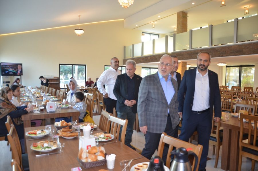 HATAY SAĞLIK SEN İSKENDERUN ŞUBESİ ÜYELERİ İLE KENETLENDİ