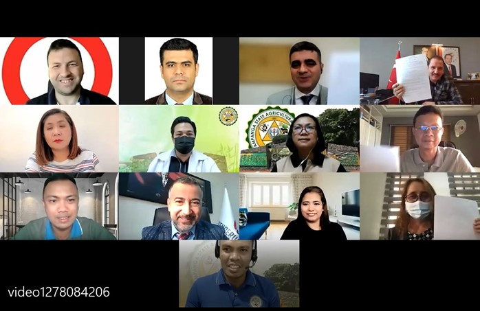 ULUSLARARASI OLMA YOLUNDA EMİN ADIMLARLA