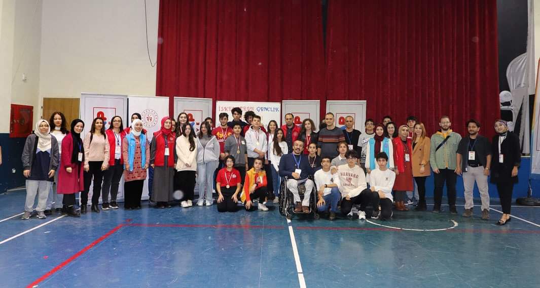 İSKENDERUN GENÇLİK MERKEZİ, DENEYAP TEKNOLOJİ ATÖLYELERİNE GÖZBEBEĞİ GİBİ BAKIYOR