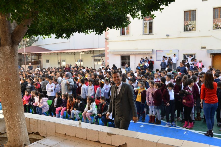 İSKENDERUN 5 TEMMUZ İLKOKULU’NDA Ş&Ouml;LEN HAVASINDA YERLİ MALI HAFTASI