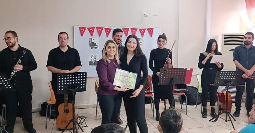 MUSTAFA YAZICI DEVLET KONSERVATUVARI İLKOKULLARDA MİNİ KONSERLER VERİYOR