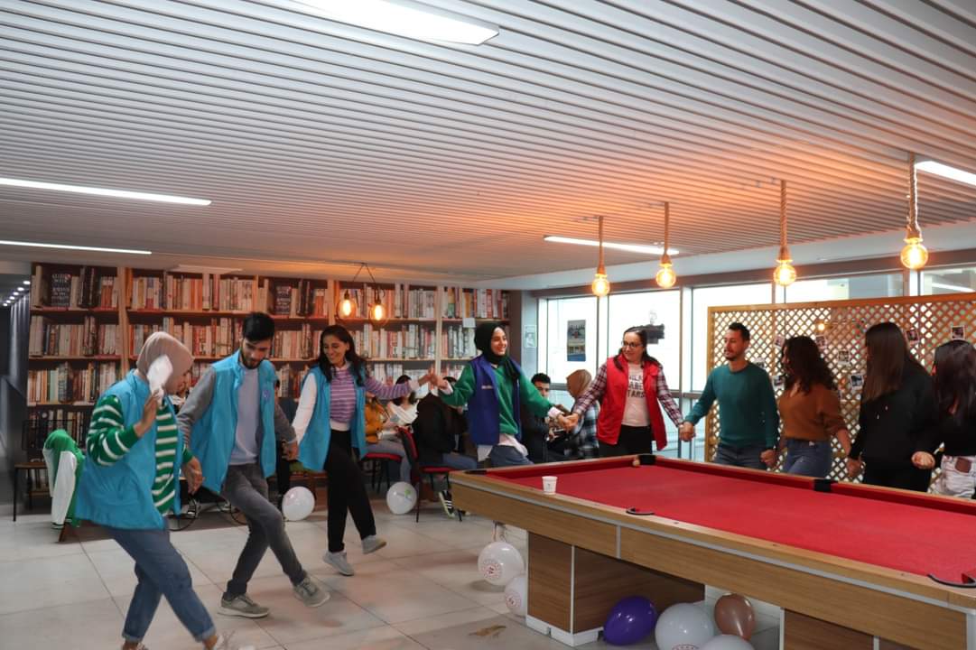 İSKENDERUN GEN&Ccedil;LİK MERKEZİ 5 ARALIK D&Uuml;NYA G&Ouml;N&Uuml;LL&Uuml;LER G&Uuml;N&Uuml;N&Uuml; GEN&Ccedil; G&Ouml;N&Uuml;LL&Uuml;LERİYLE KUTLADI!