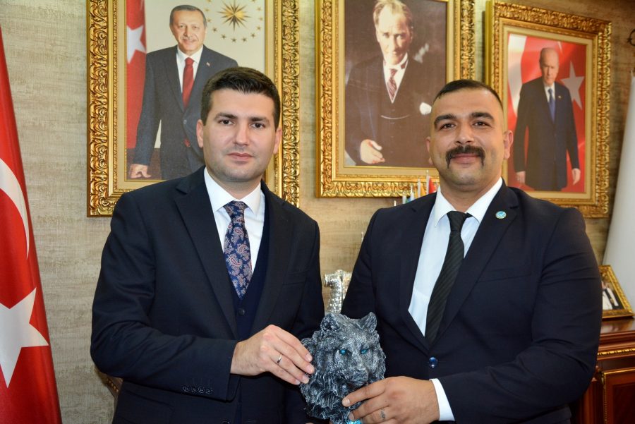 &Uuml;lk&uuml; Ocakları Eğitim ve K&uuml;lt&uuml;r Vakfı Genel Başkanı Ahmet Yiğit Yıldırım; &ldquo;&Uuml;lk&uuml;s&uuml;z İnsan &Ccedil;amurdan Farksızdır.&rdquo;