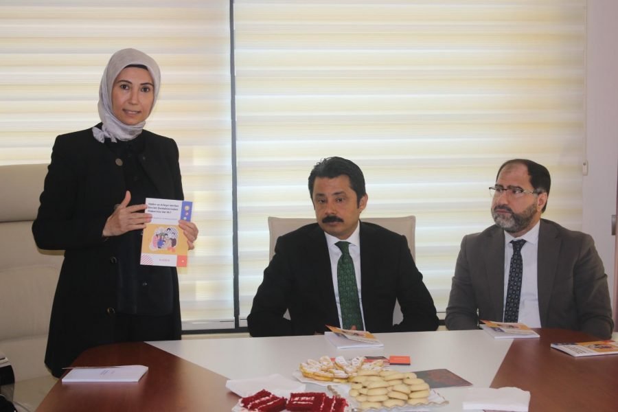 Her birimiz engelli adayıyız &ouml;zel &ccedil;ocuklarımızı &ccedil;ok seviyoruz