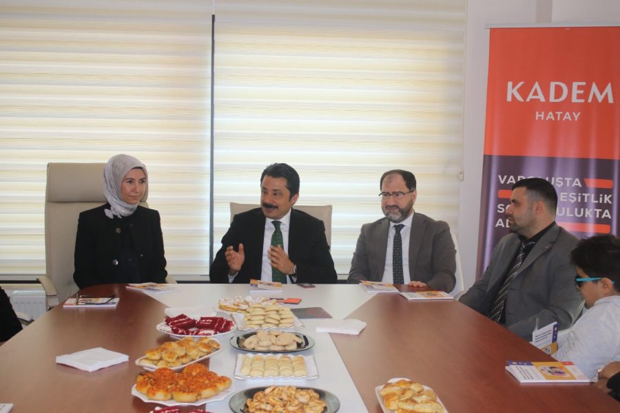 Her birimiz engelli adayıyız &ouml;zel &ccedil;ocuklarımızı &ccedil;ok seviyoruz