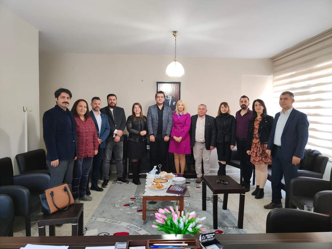 B&Uuml;RO MEMUR SEN &Uuml;YELERİNE Y&Uuml;ZDE 15 İNDİRİM