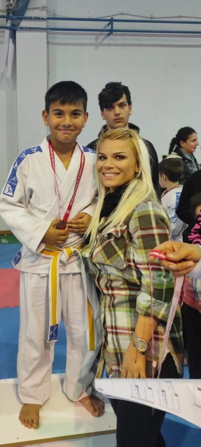 5 Temmuz İlkokulu öğrencileri judo şampiyonasında gururlandırdı