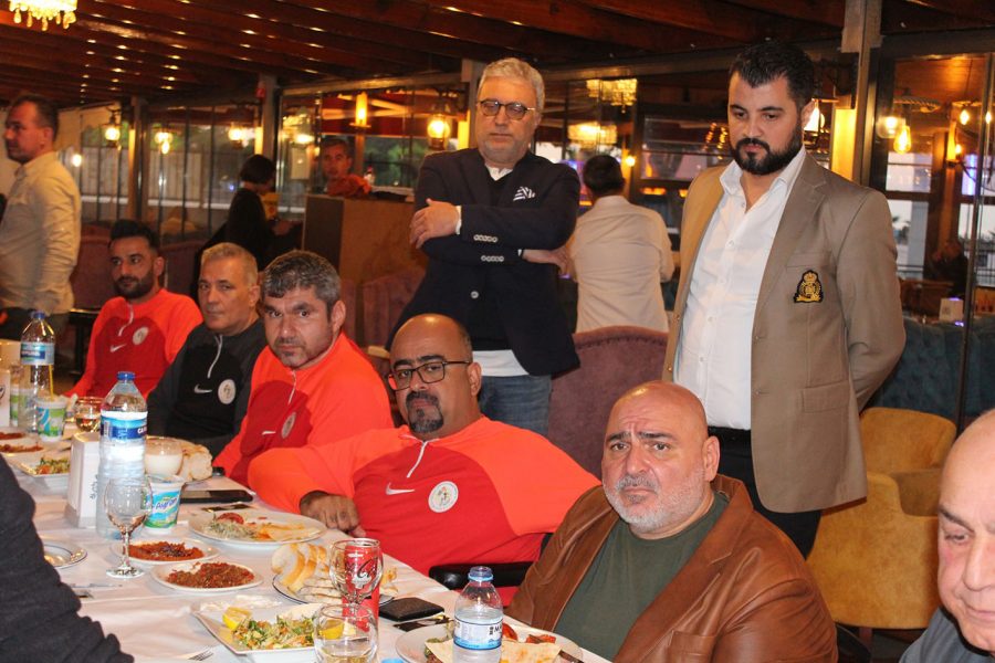 TOSYALI HOLDİNG&rsquo;TEN ENGELLİ BASKETBOLCULAR ONURUNA YEMEK