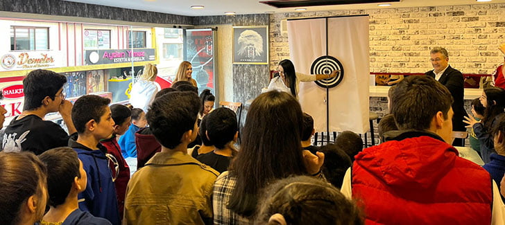 Beşiktaşlılar Derneği Çocuklara Sahip Çıkıyor