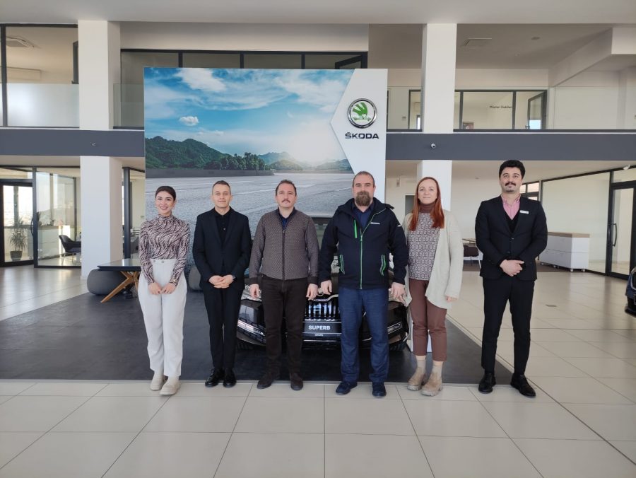 İSTE’YE 2023’ÜN İLK HİBESİ